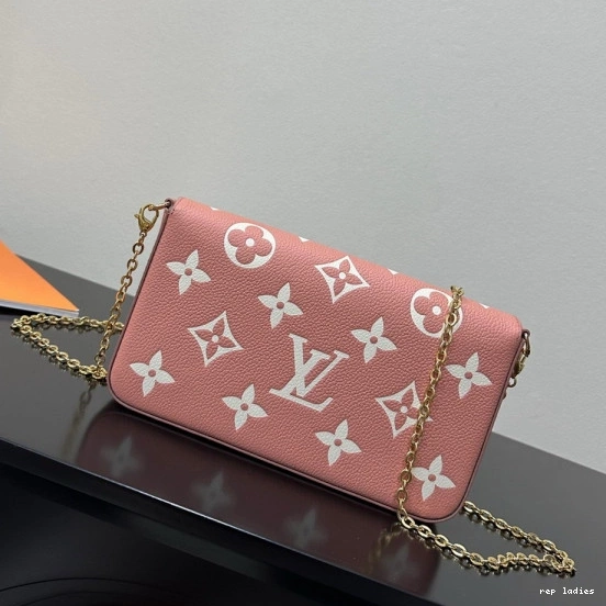 Cheap FÉLICIE POCHETTE LOUIS VUITTON 0820